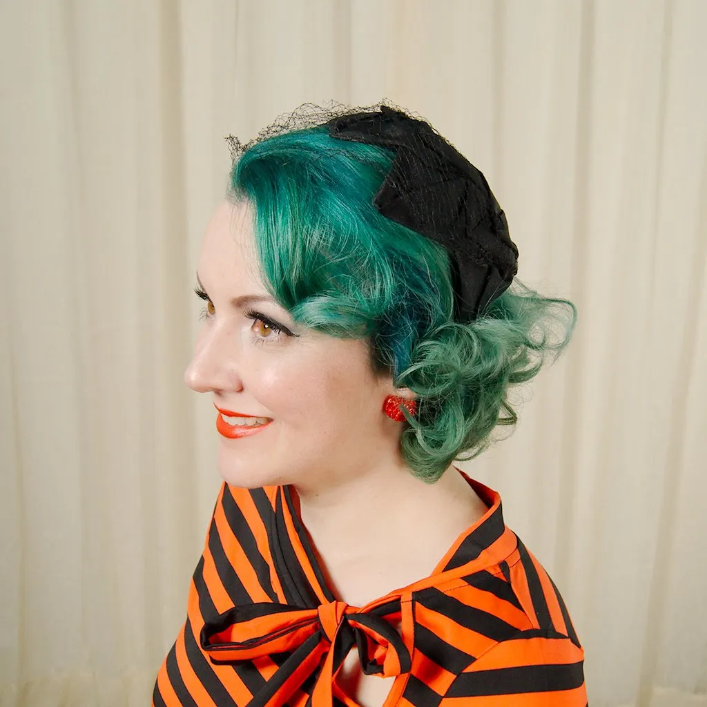 1950s Black Petal Crescent Hat