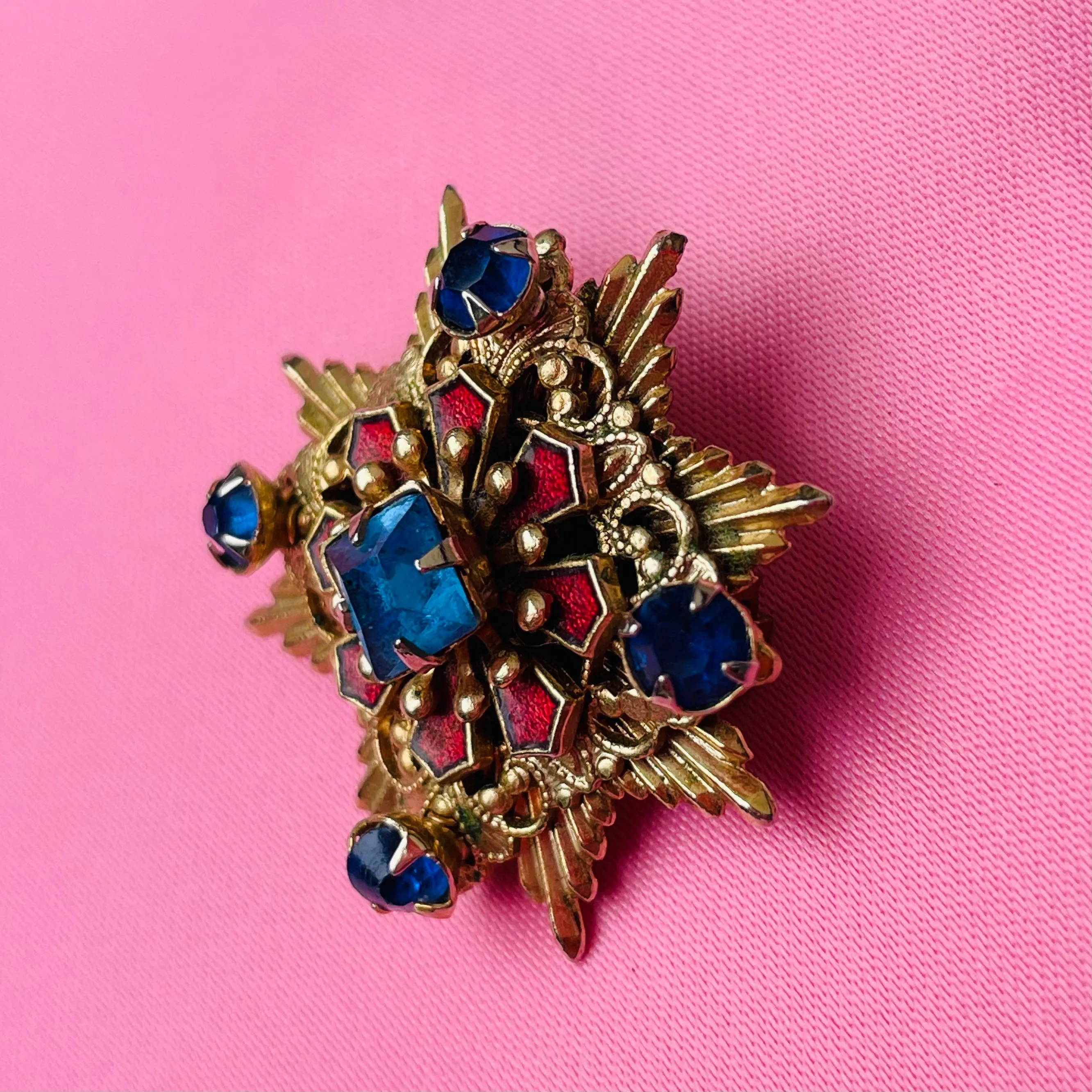 Antique Ornate Gold Tone Metal Colorful Bue Red Rhinestone Star Crest Brooch Pin