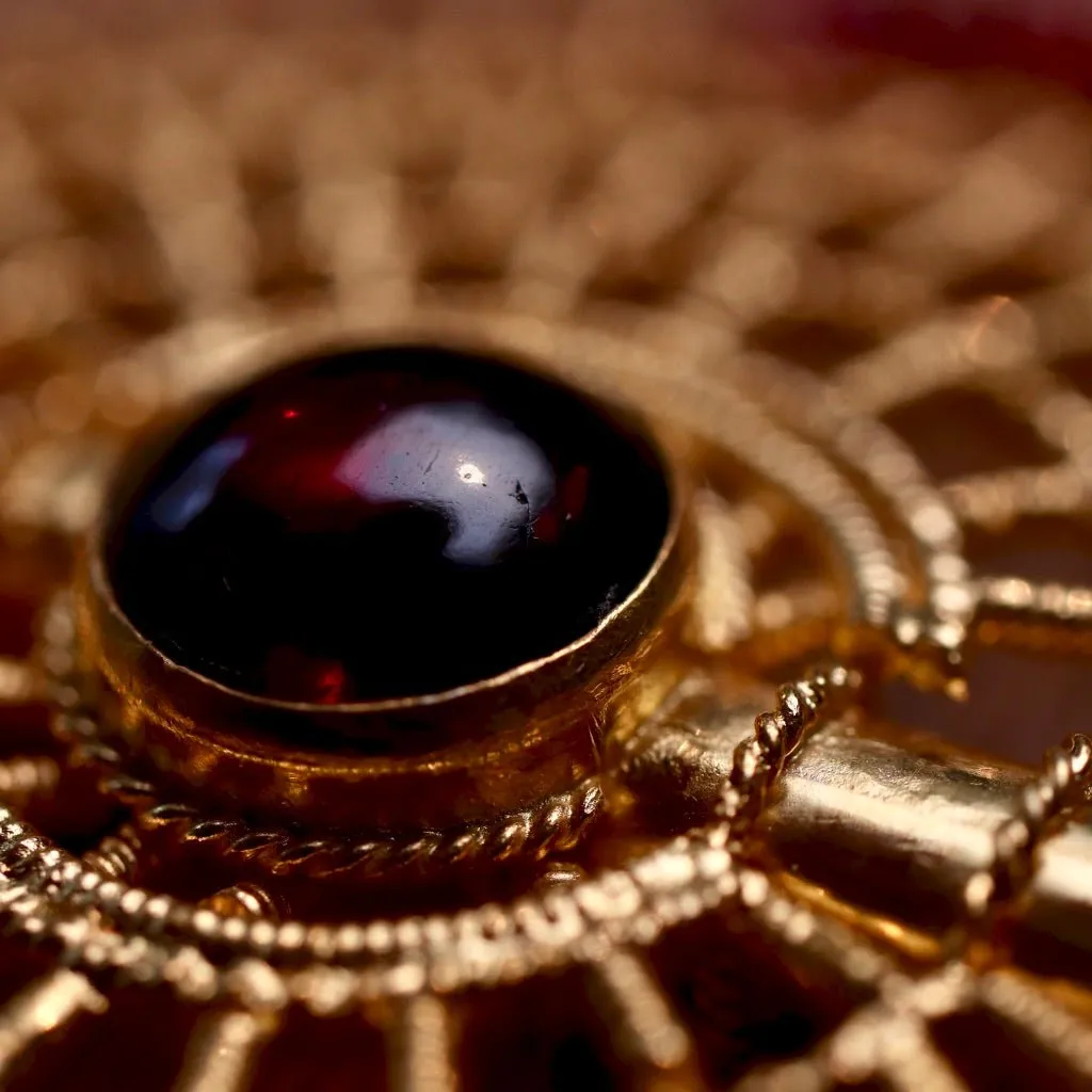 Asante Sundial Garnet Necklace