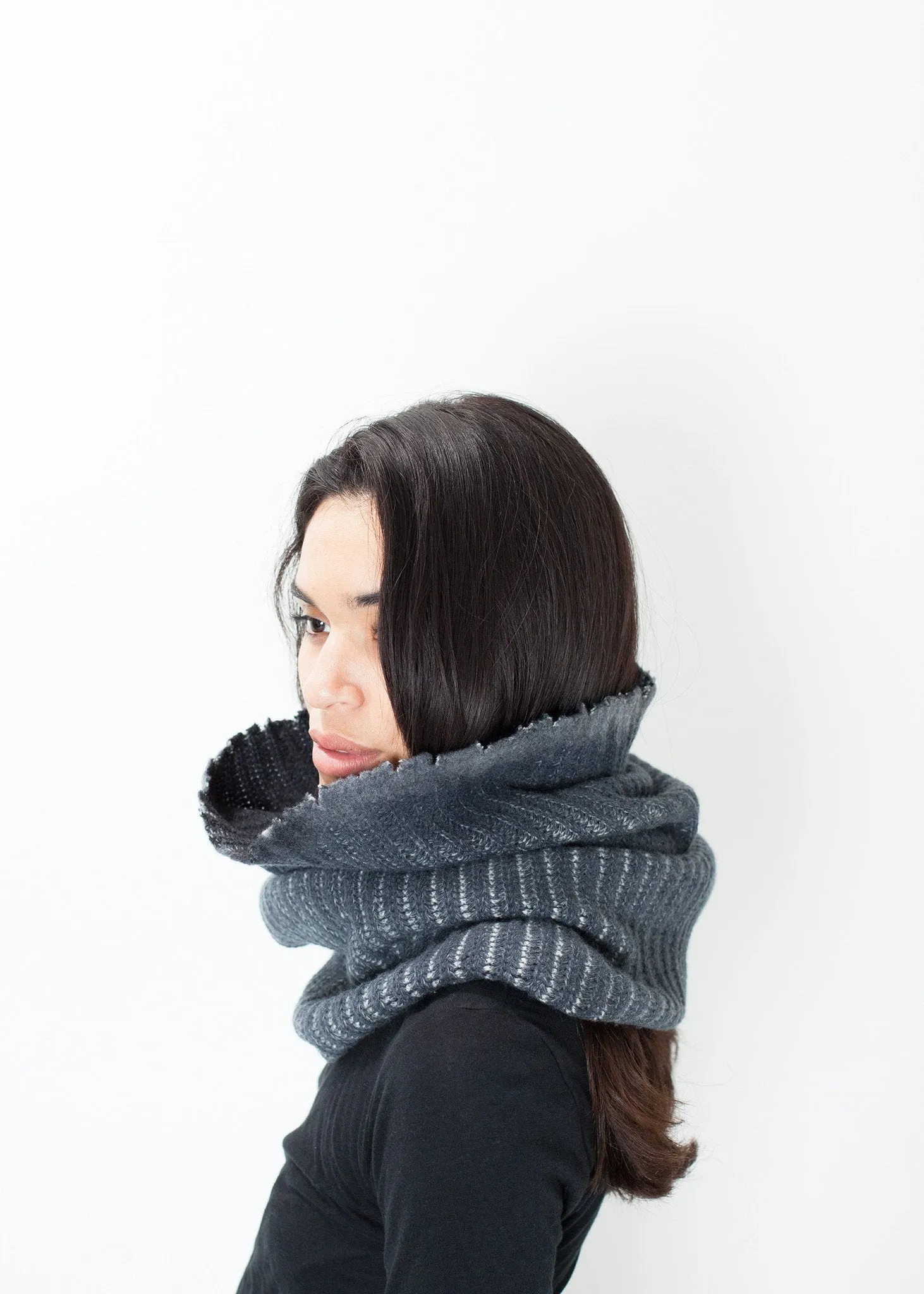 Knit Neck Warmer in Grey