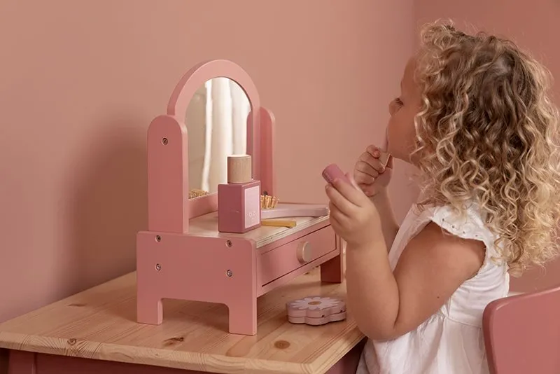 Little Dutch Vanity Table