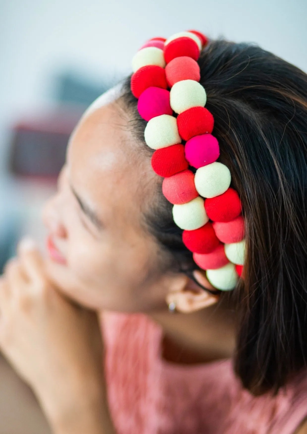 lucky buttons headband - red