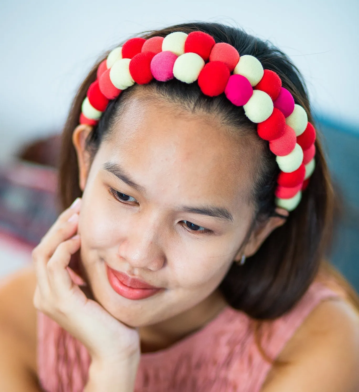 lucky buttons headband - red