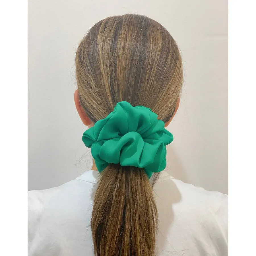 Paris Mode - Georgette Scrunchie