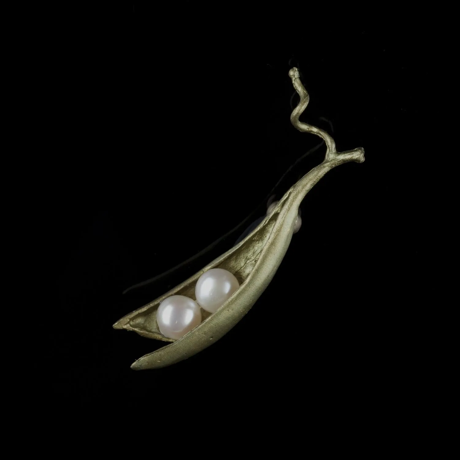 Pea Pod Brooch - 2 Pearls