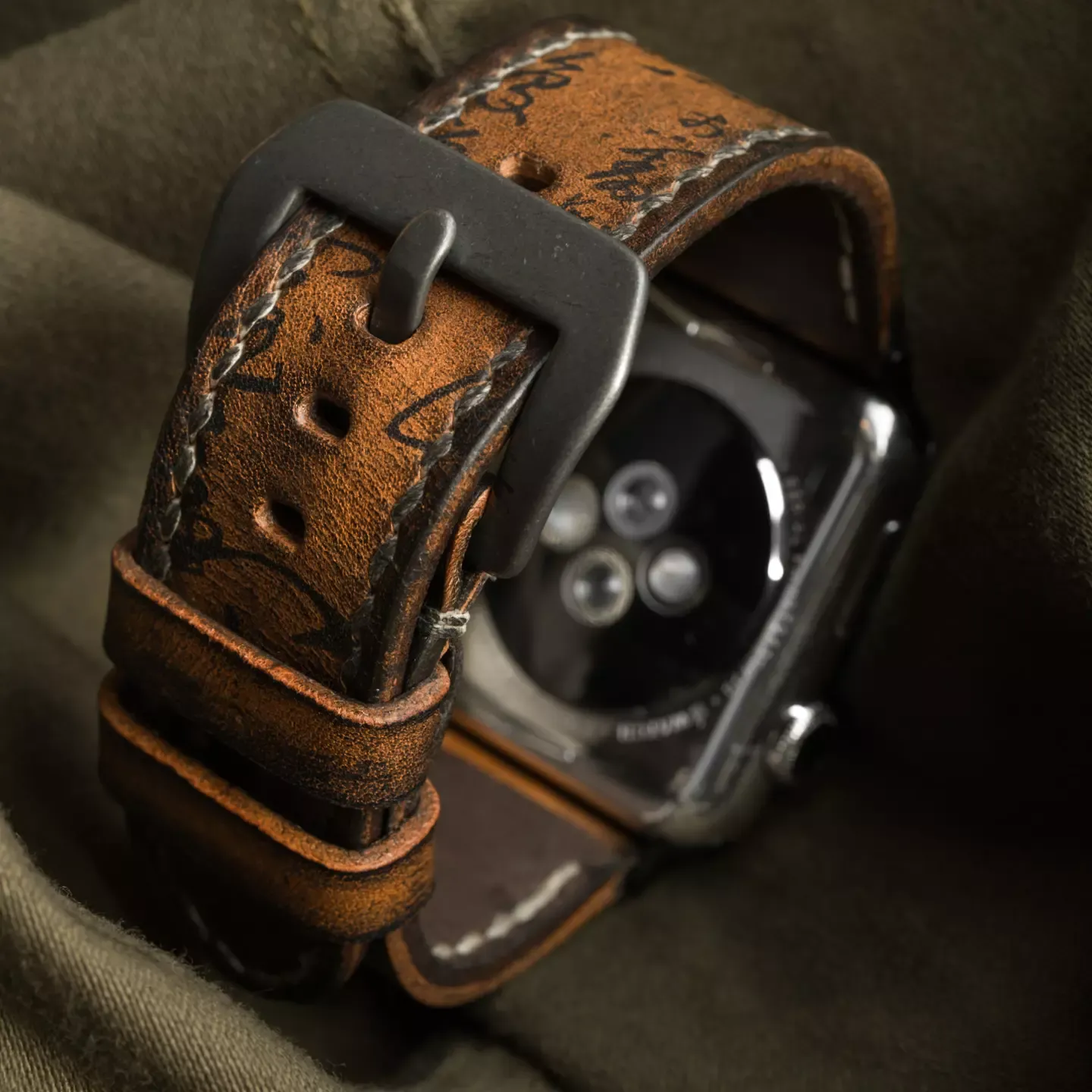 "Path of War" Calligraphy Handmade Cowhide Leather Strap (for Apple Watch)